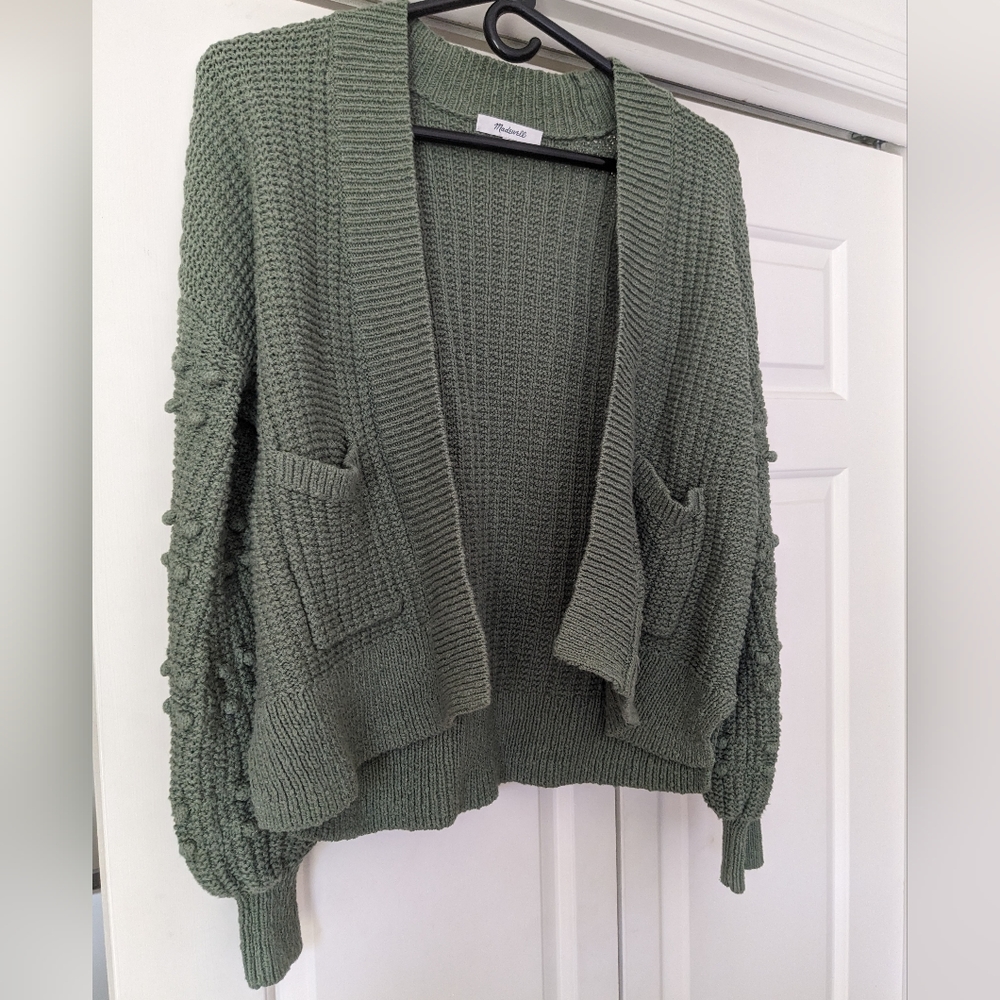 Madewell Bobble Cardigan - Green XS (as worn by Kamala on Never Have I Ever)